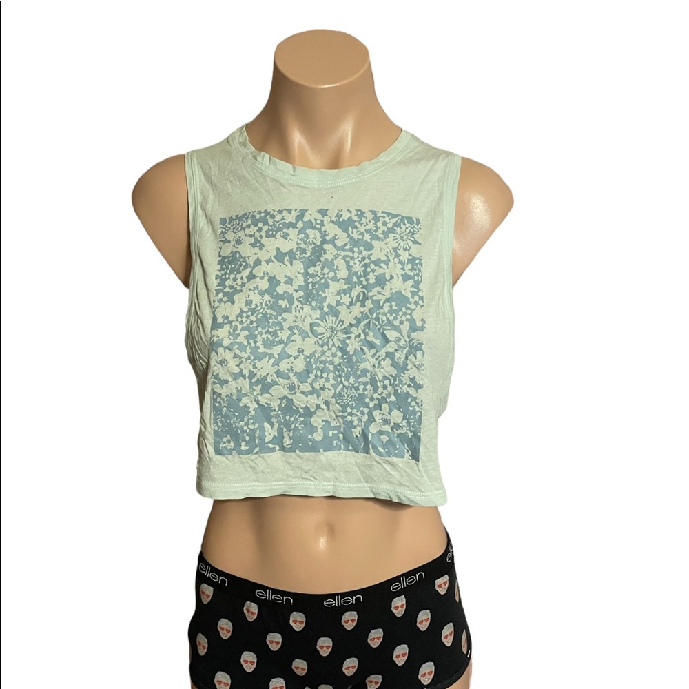 Lululemon Light Blue Expressions Muscle Love Crop Tank Top